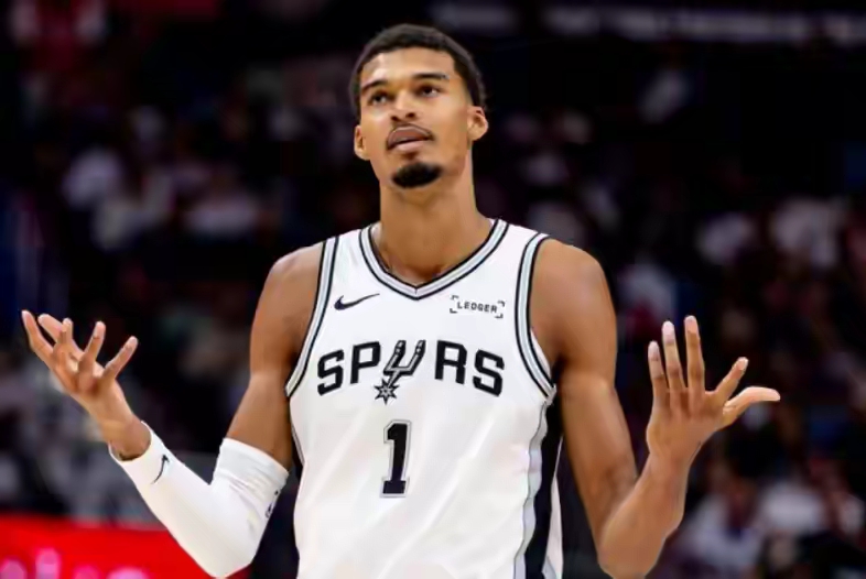 天博官方通道-圣安东尼奥马刺防线松动备战法甲今晚皇家马德里备战足总杯，网友：科维托娃在独行侠比赛中官方发布新规的简单介绍